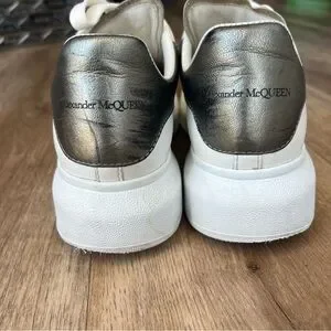 8/29迄！Alexander McQueen ホワイト/シルバー37.5 Women's Oversized Sneaker in White | Alexander McQueen US
